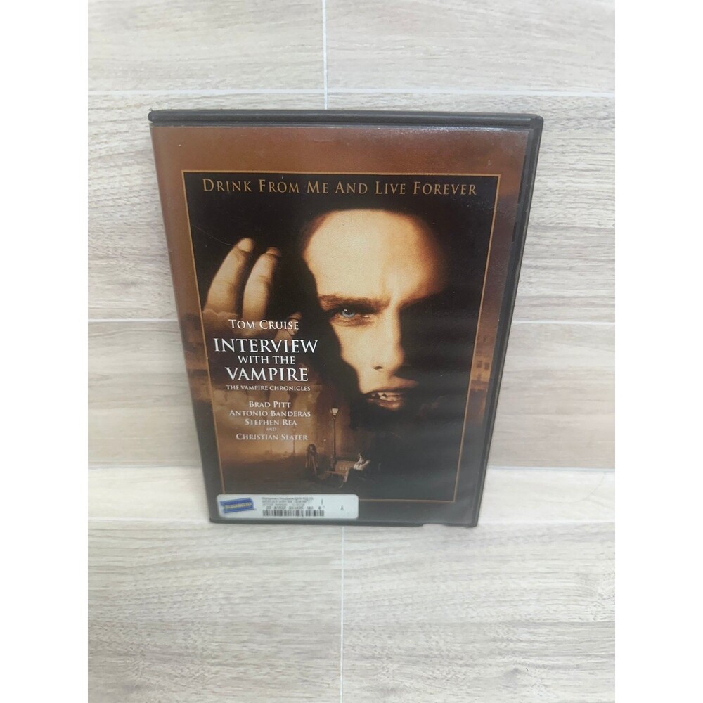 Interview with the Vampire DVD 1994 Tom Cruise Brad Pitt Special Features Horror